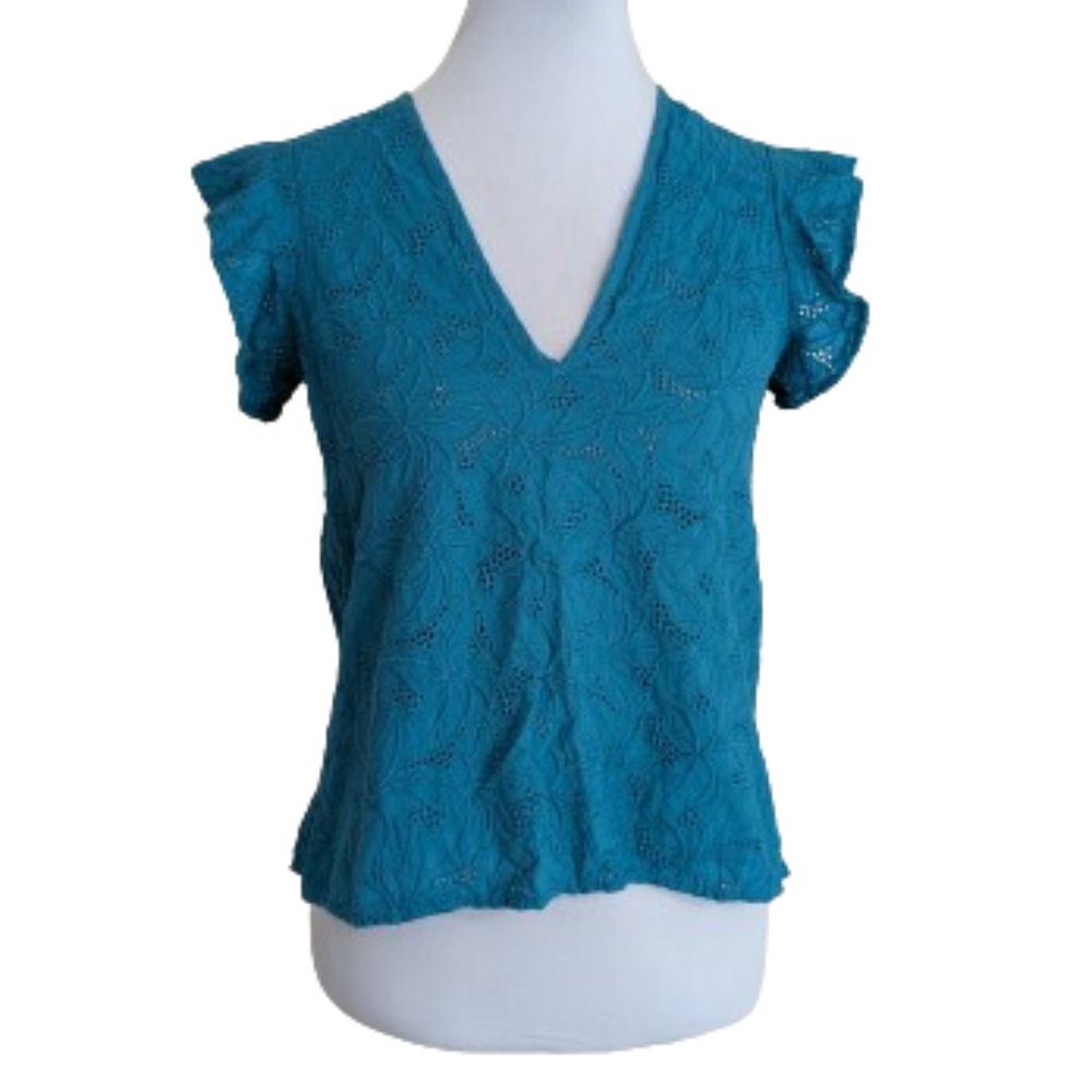 STARKx Flutter Sleeve Eyelet Top